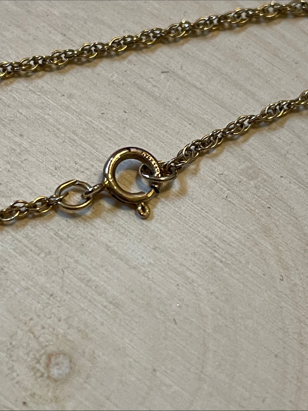 Gold-tone Oval Woman Repousse Medallion Necklace - Picture 4 of 8